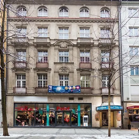 Smart Station Hotel 3*