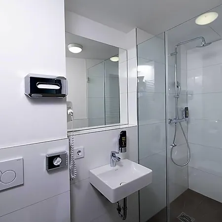 Otel Smart Station