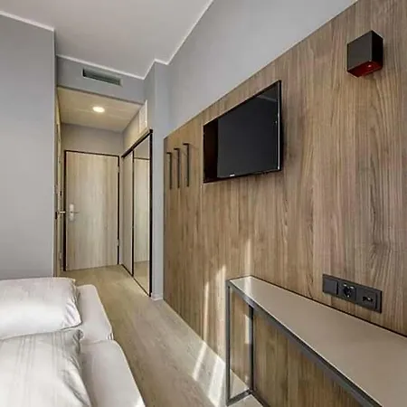 Smart Station Otel Münih